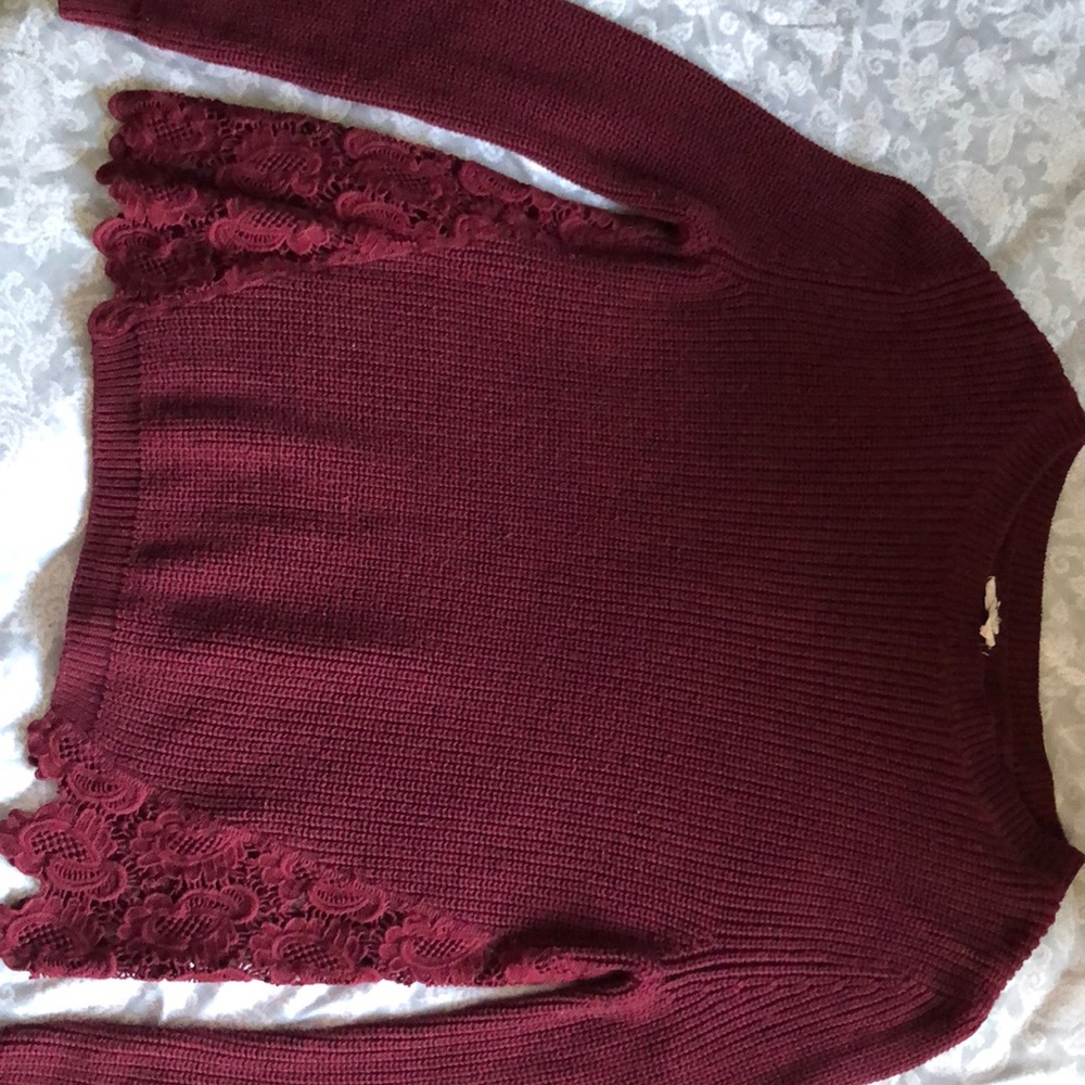 Sweatshirt